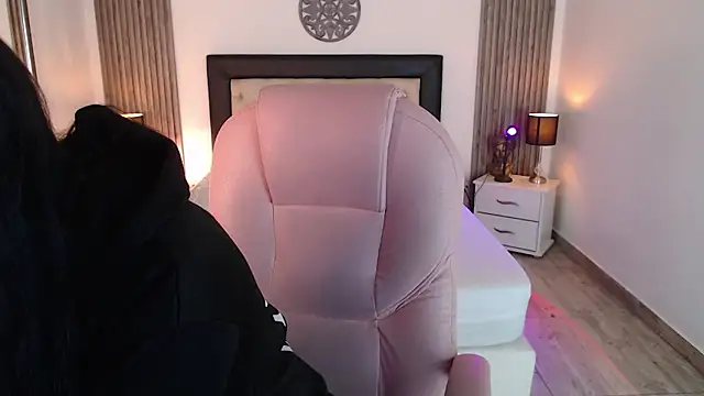 Sam mansson66 online show from 10, 2, 2025