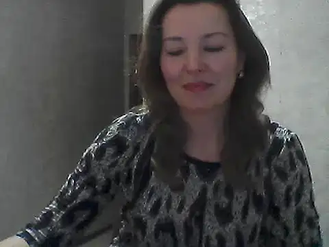 Snapshot of VselenaSun402 chatting on 2, 1, 2025 VselenaSun402 online show from 2, 1, 2025