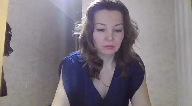 Snapshot of VselenaSun402 chatting on 30, 1, 2025 VselenaSun402 online show from 30, 1, 2025