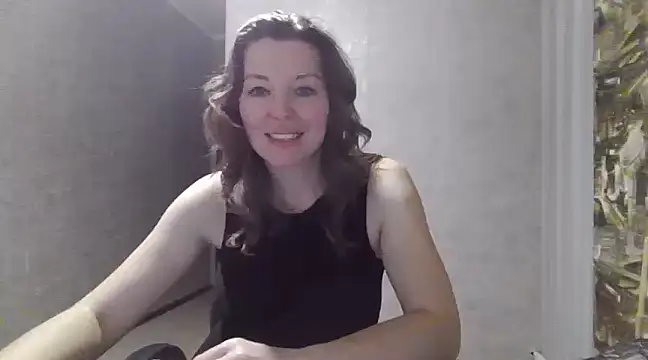 Snapshot of VselenaSun402 chatting on 3, 2, 2025 VselenaSun402 online show from 3, 2, 2025