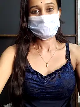 Snapshot of Oleevia chatting on 22, 11, 2025 Oleevia online show from 22, 11, 2025