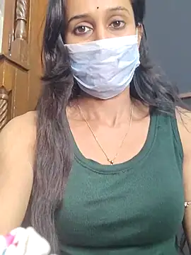 Snapshot of Oleevia chatting on 20, 12, 2025 Oleevia online show from 20, 12, 2025