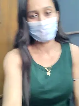 Snapshot of Oleevia chatting on 13, 1, 2026 Oleevia online show from 13, 1, 2026