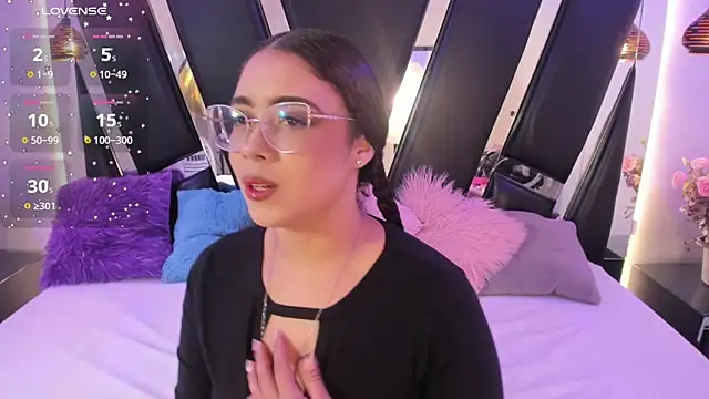 antonelllepiercee online show from 2, 10, 2025