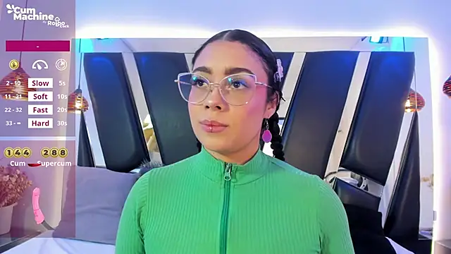 antonelllepiercee online show from 4, 11, 2025