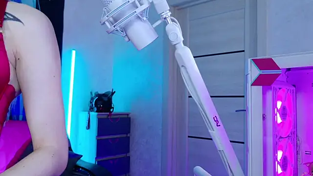 Aurora Natsuki online show from 28, 11, 2025