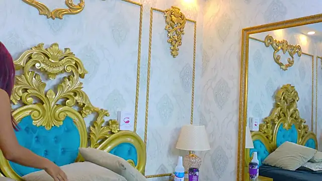 LucyLeah online show from 22, 11, 2025