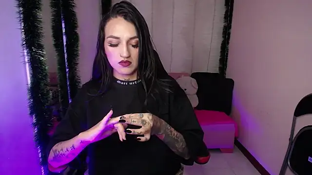 amelierouss online show from 19, 12, 2024