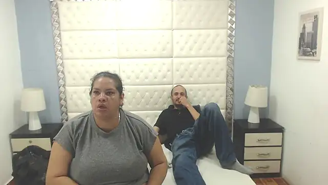 Candy and Jh0n online show from 5, 3, 2025