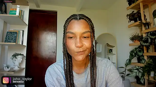 Snapshot of Johaphyton chatting on 8, 1, 2025 Johaphyton online show from 8, 1, 2025