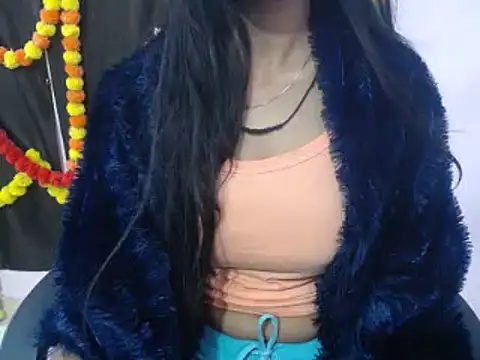 Snapshot of gulabo-Queen chatting on 9, 12, 2024 gulabo-Queen online show from 9, 12, 2024