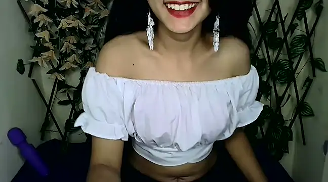 SUZY FROMUS online show from 25, 2, 2025