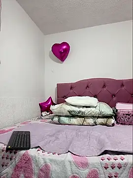 Snapshot of Melinaa-sex chatting on 30, 11, 2025 Melinaa-sex online show from 30, 11, 2025