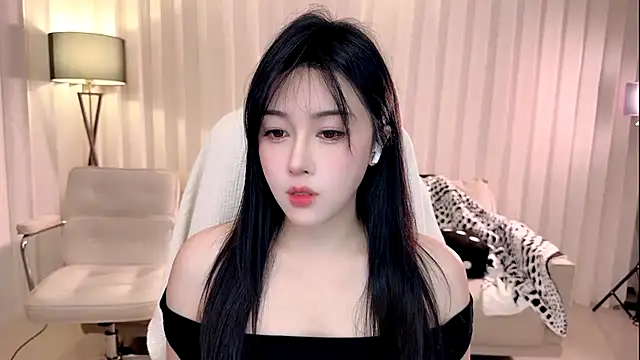 K-moumou online show from 2, 10, 2025