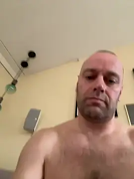 NiceJ81 online show from 1, 3, 2025