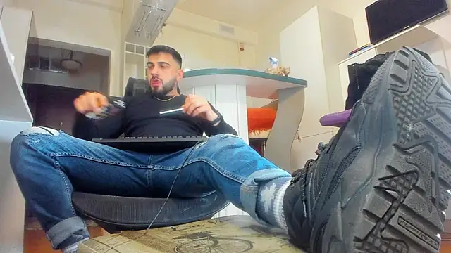 welcometo hell online show from 12, 11, 2025