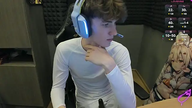 Snapshot of bambelbye chatting on 3, 12, 2024 bambelbye online show from 3, 12, 2024