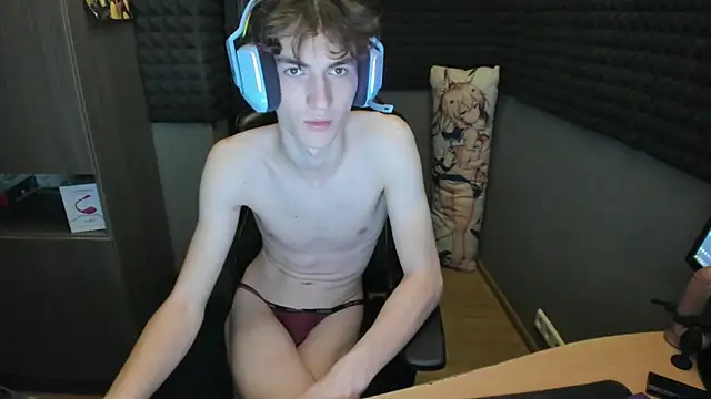 Snapshot of bambelbye chatting on 14, 12, 2024 bambelbye online show from 14, 12, 2024