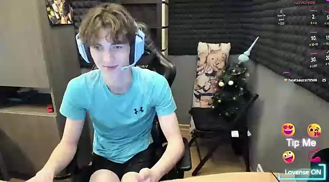 Snapshot of bambelbye chatting on 6, 1, 2025 bambelbye online show from 6, 1, 2025