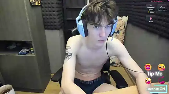 Snapshot of bambelbye chatting on 21, 1, 2025 bambelbye online show from 21, 1, 2025