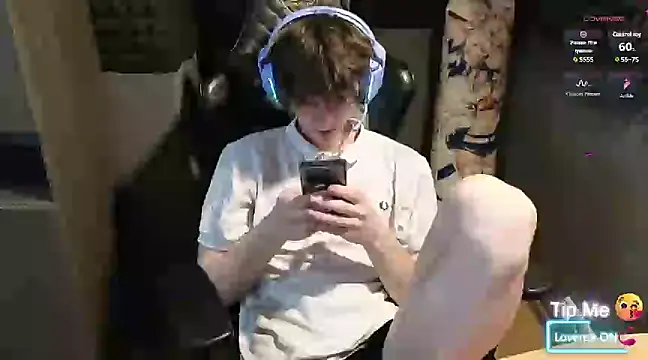 Snapshot of bambelbye chatting on 12, 3, 2025 bambelbye online show from 12, 3, 2025