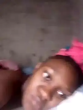 Snapshot of sexyfggal chatting on 6, 10, 2025 sexyfggal online show from 6, 10, 2025