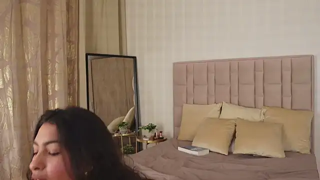 GabyRios online show from 7, 3, 2025