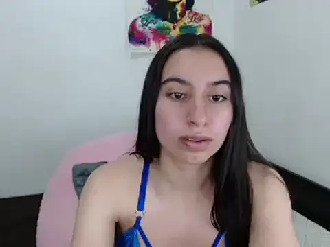 Lunaxx21 online show from 12, 1, 2025