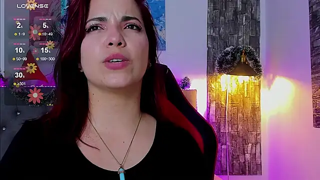 Snapshot of tatiana_sc chatting on 10, 12, 2024 tatiana sc online show from 10, 12, 2024