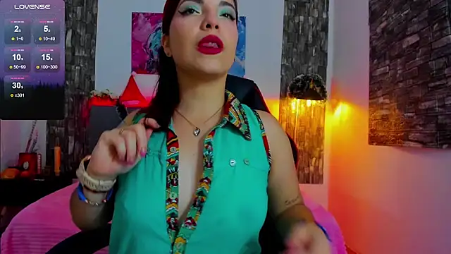 Snapshot of tatiana_sc chatting on 14, 12, 2024 tatiana sc online show from 14, 12, 2024