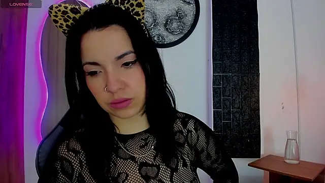 Snapshot of tatiana_sc chatting on 6, 10, 2025 tatiana sc online show from 6, 10, 2025