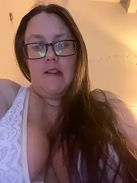 Snapshot of Foxy_Evie40XO chatting on 5, 12, 2024 Foxy Evie40XO online show from 5, 12, 2024