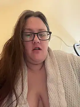 Snapshot of Foxy_Evie40XO chatting on 18, 2, 2025 Foxy Evie40XO online show from 18, 2, 2025