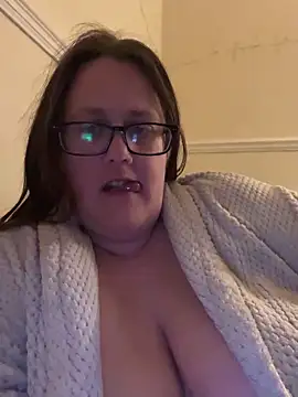 Snapshot of Foxy_Evie40XO chatting on 3, 3, 2025 Foxy Evie40XO online show from 3, 3, 2025