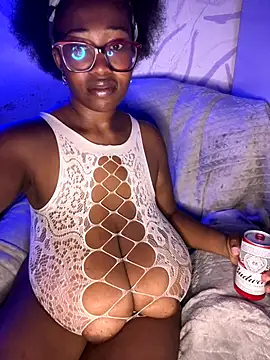 Snapshot of Daniela518 chatting on 16, 11, 2025 Daniela518 online show from 16, 11, 2025