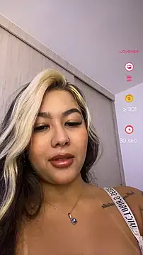 Snapshot of EmberEyes_999 chatting on 8, 1, 2025 EmberEyes 999 online show from 8, 1, 2025