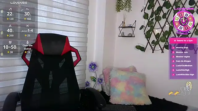 Snapshot of EmberEyes_999 chatting on 30, 10, 2025 EmberEyes 999 online show from 30, 10, 2025