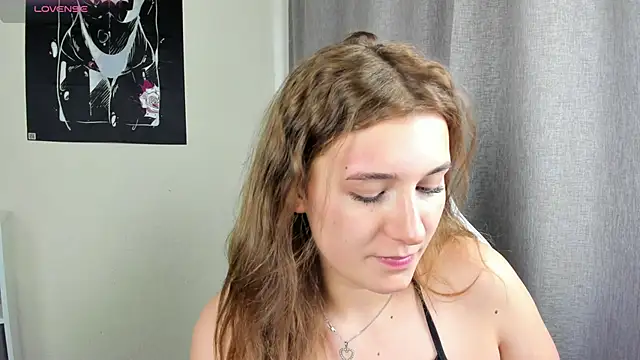 Snapshot of Eva_toy chatting on 12, 3, 2025 Eva toy online show from 12, 3, 2025