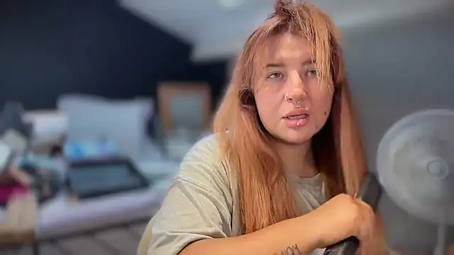 Curvy Rosie99 online show from 27, 4, 2026