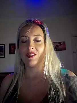 Snapshot of DesireSatler chatting on 21, 11, 2025 DesireSatler online show from 21, 11, 2025