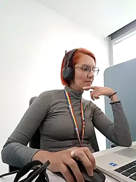 your red rose  online show from 29, 1, 2025