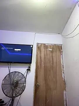 Snapshot of LatinBoysxxx chatting on 25, 1, 2025 LatinBoysxxx online show from 25, 1, 2025