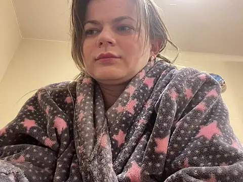 SkyAdelina241 online show from 27, 1, 2025