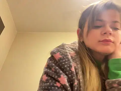 SkyAdelina241 online show from 30, 1, 2025