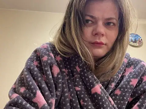 SkyAdelina241 online show from 3, 2, 2025