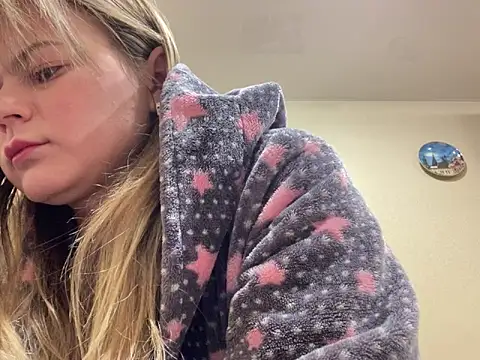 SkyAdelina241 online show from 3, 2, 2025