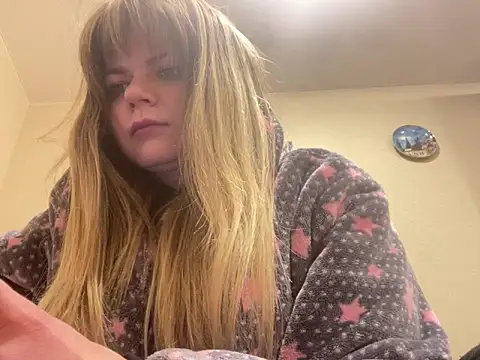 SkyAdelina241 online show from 12, 2, 2025