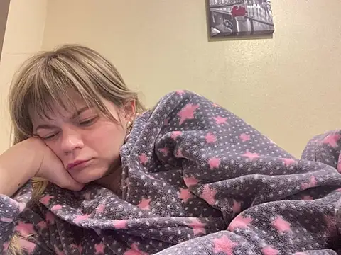 SkyAdelina241 online show from 14, 2, 2025