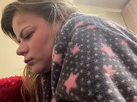 SkyAdelina241 online show from 15, 2, 2025