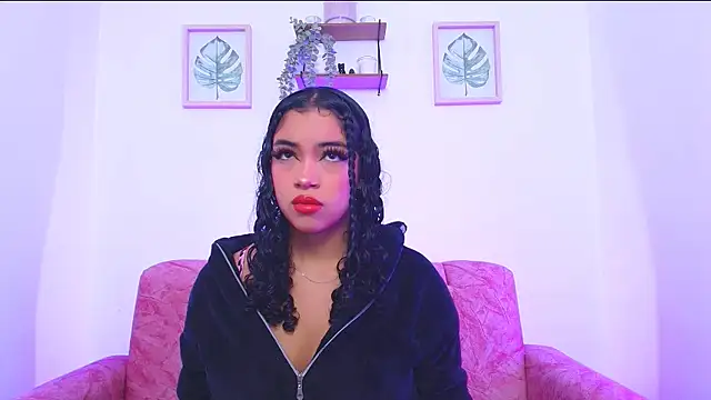 Sara Jhonson online show from 19, 12, 2024